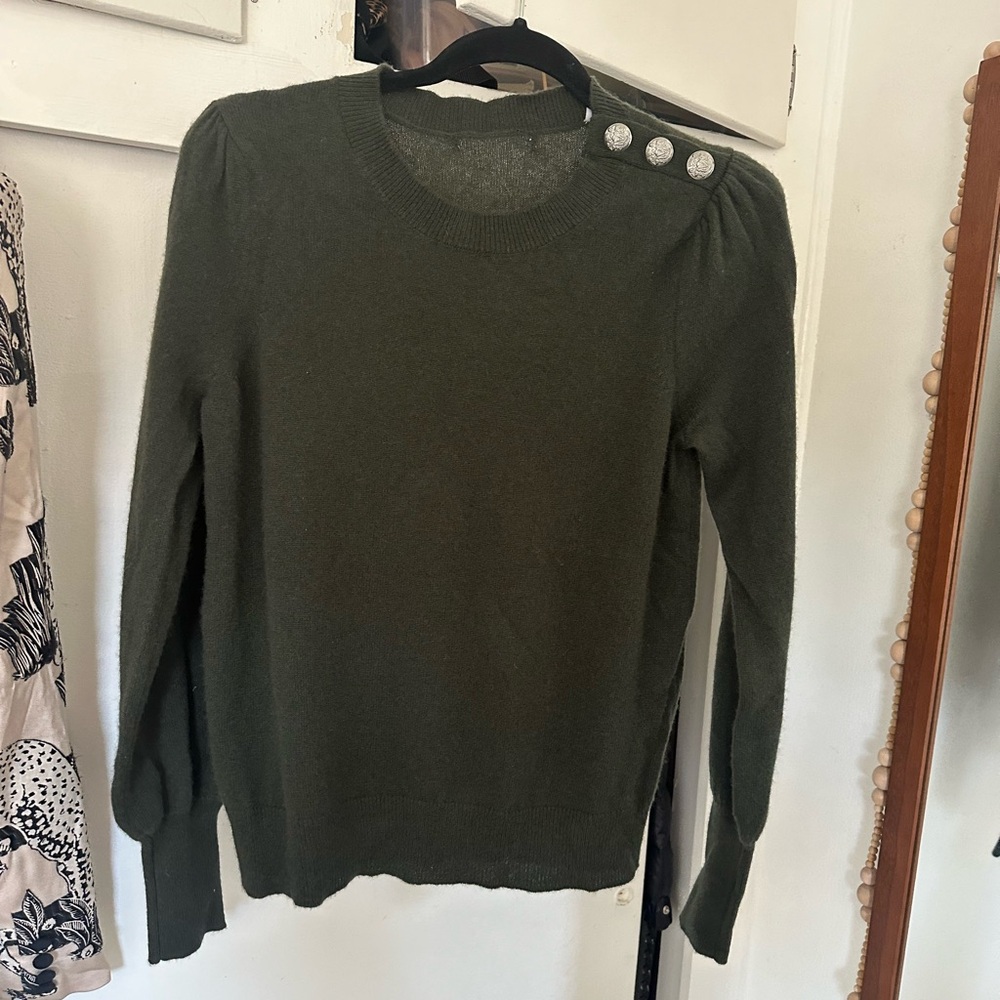 Veronica beard Nelia cashmere pullover button accent green FINAL PRICE NO OFFERS